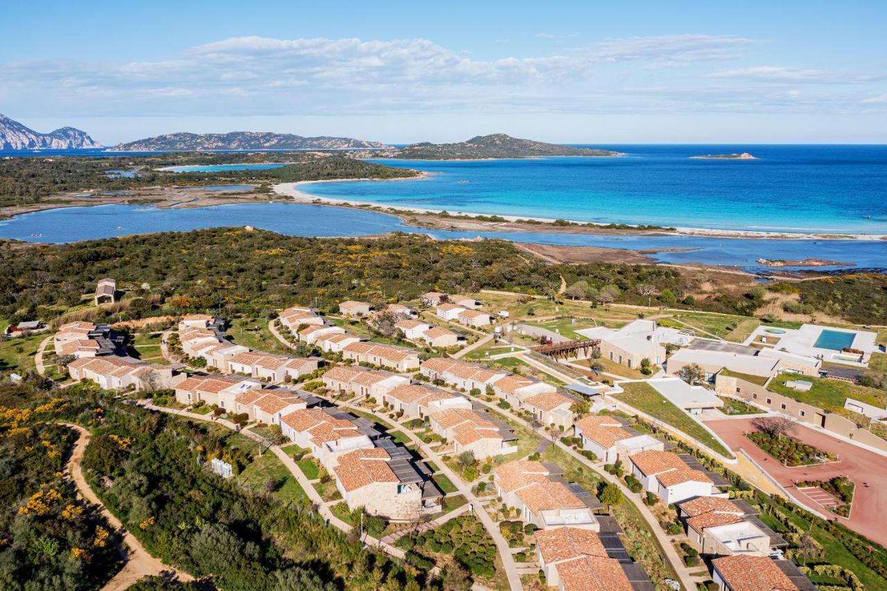 Baglioni Resort Sardinia - The Leading Hotels Of The World ซาน เตโอโดโร ภายนอก รูปภาพ